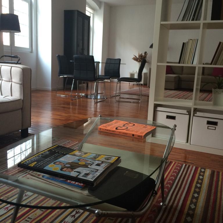 Belong Staying&Feeling - Casa da Sé Lisboa Habitación foto